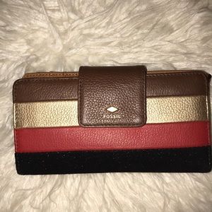 Fossil wallet